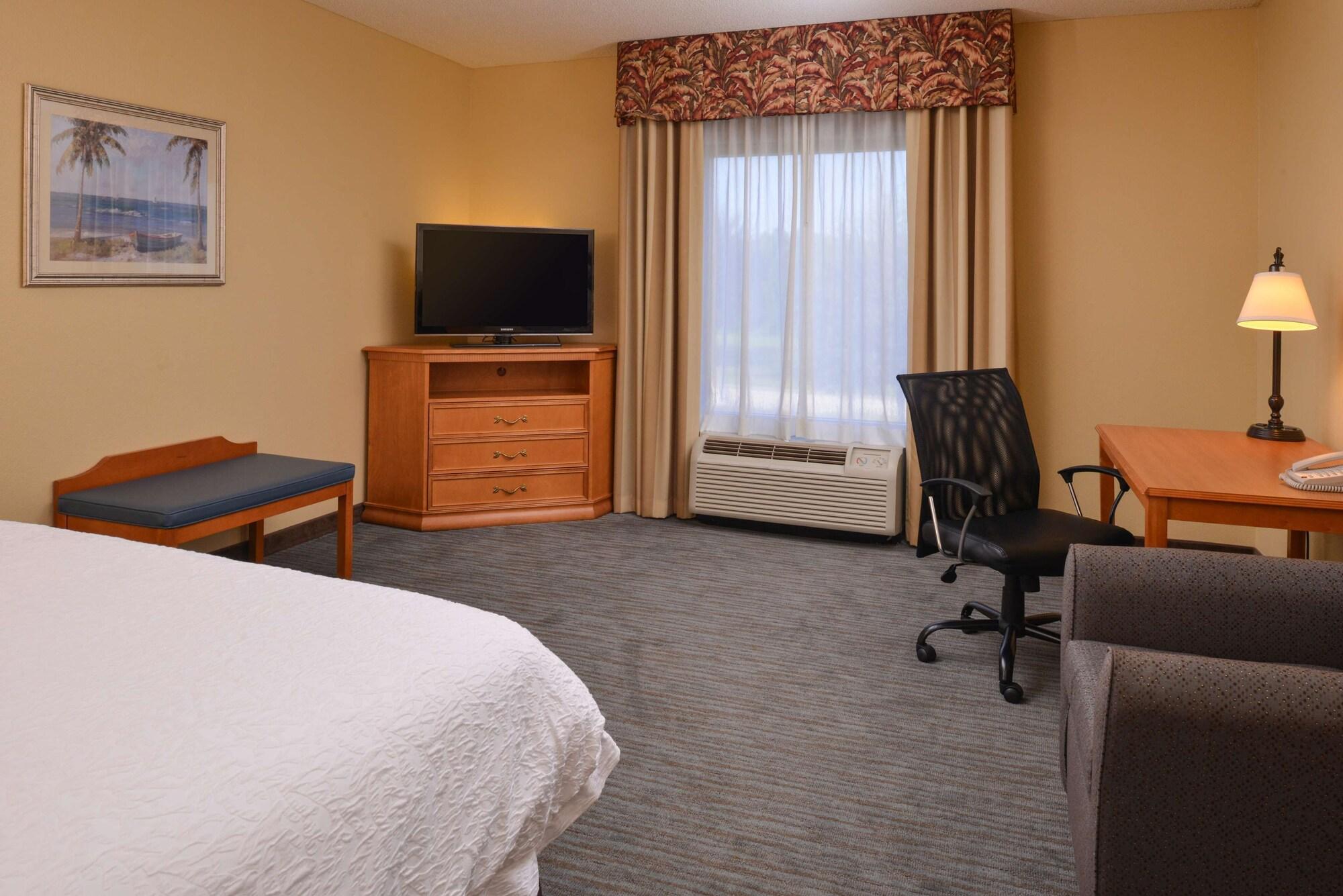 Hampton Inn & Suites Tampa East Casino Area Seffner Экстерьер фото