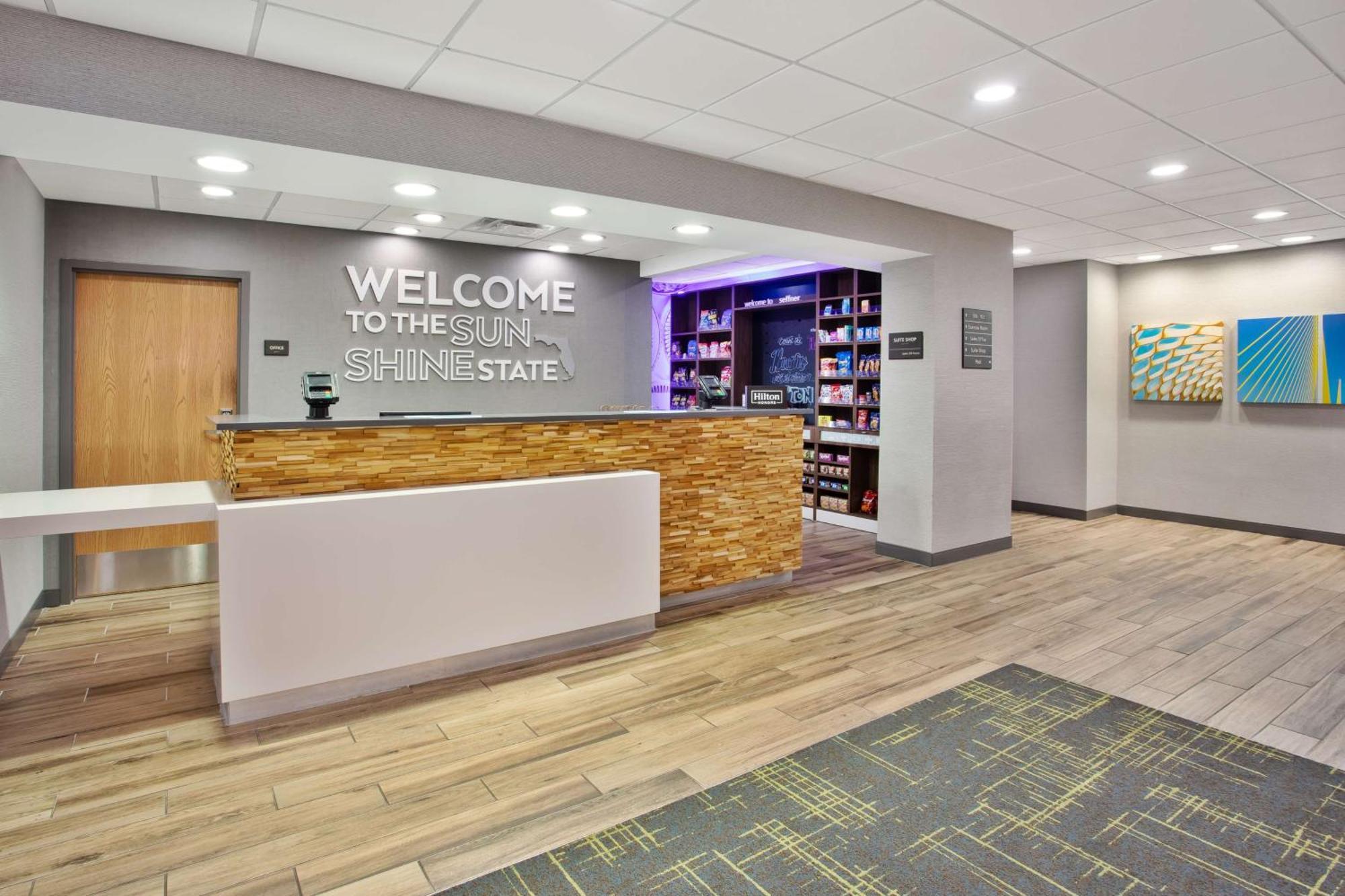 Hampton Inn & Suites Tampa East Casino Area Seffner Экстерьер фото
